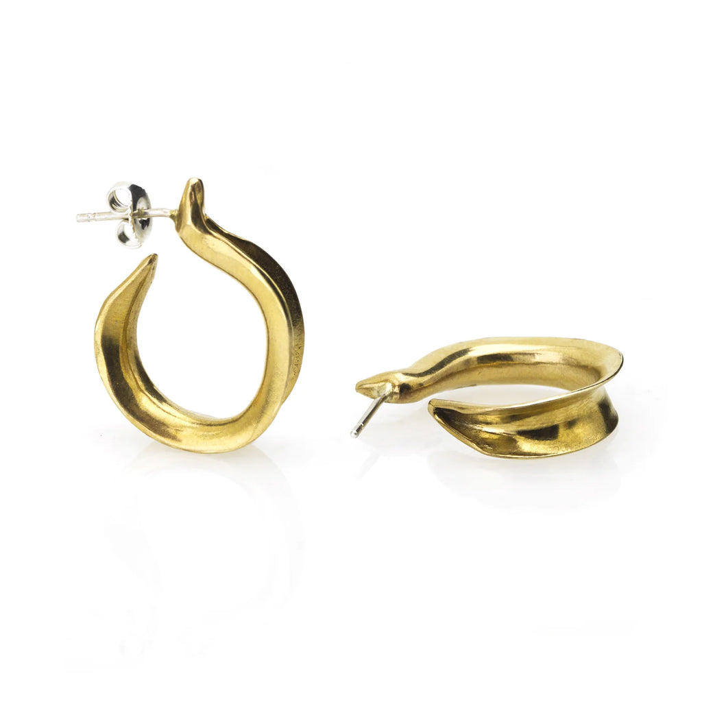 Ariana Boussard-Reifel, bronze earrings, kiki hoops, fashion jewelry